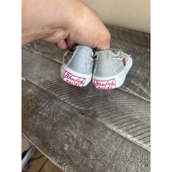 Blowfish Malibu Toddler Play-t Sneakers Grey Size 6 - Picture 3 of 4